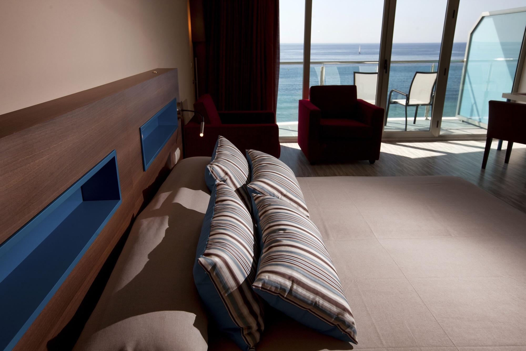 Hotel Allon Mediterrania Вильяхойоса Экстерьер фото