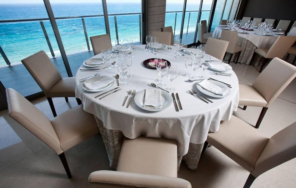 Hotel Allon Mediterrania Вильяхойоса Экстерьер фото