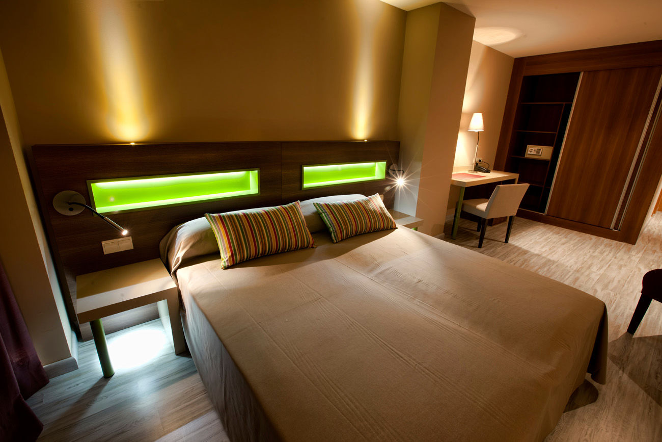 Hotel Allon Mediterrania Вильяхойоса Экстерьер фото