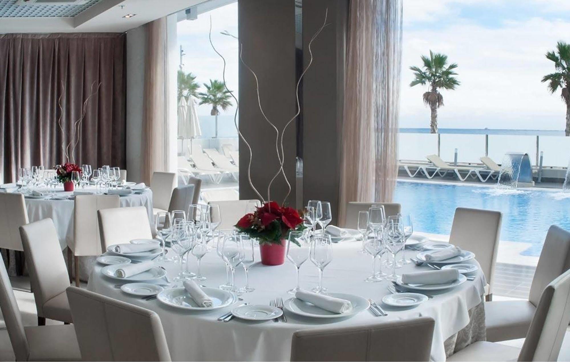 Hotel Allon Mediterrania Вильяхойоса Экстерьер фото