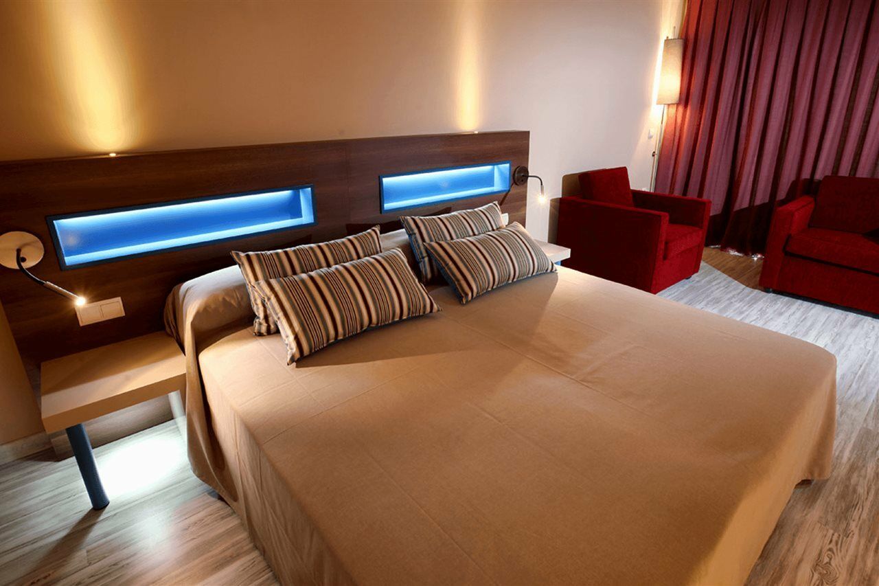 Hotel Allon Mediterrania Вильяхойоса Экстерьер фото